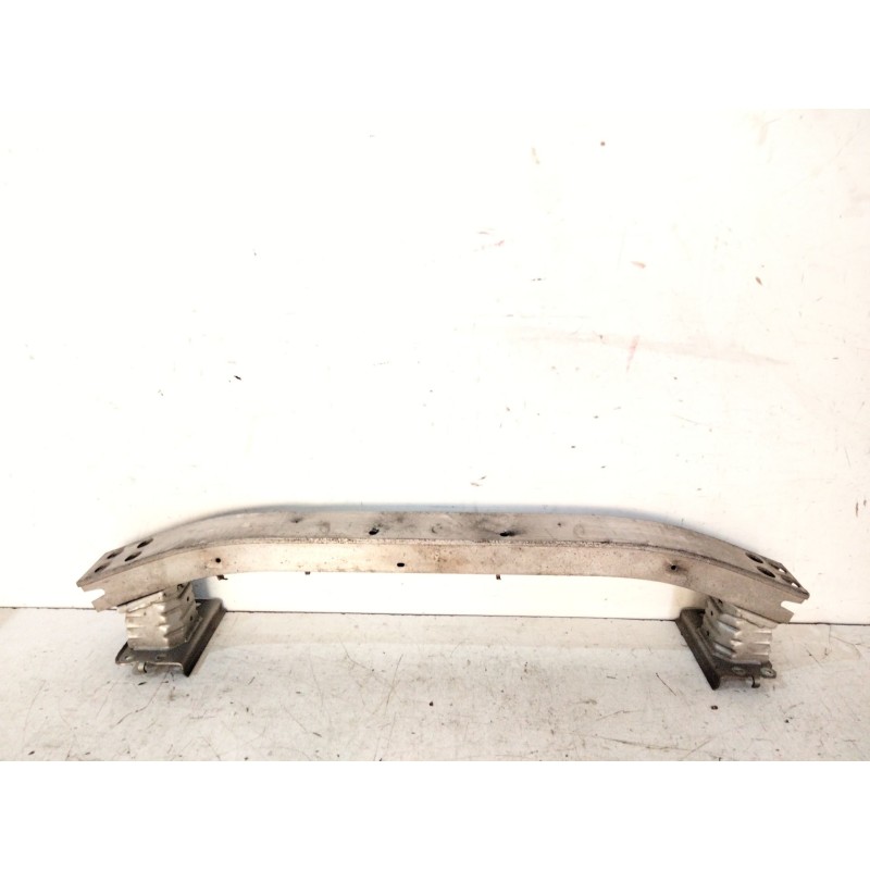 Recambio de refuerzo paragolpes delantero para toyota corolla verso (zer_, zze12_, r1_) 1.8 (znr11_) referencia OEM IAM   