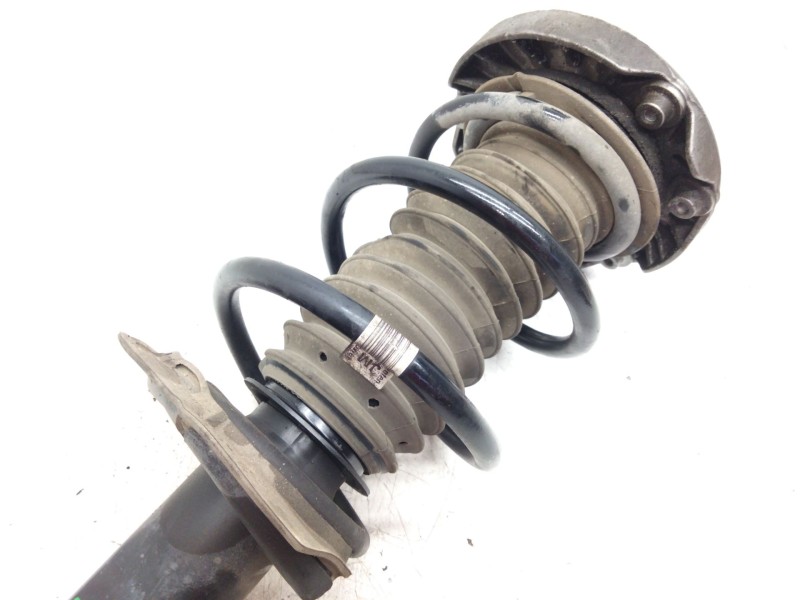 Recambio de amortiguador delantero derecho para bmw serie 2 gran tourer (f46) referencia OEM IAM 687252203  