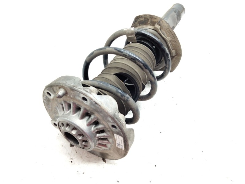 Recambio de amortiguador delantero izquierdo para bmw serie 2 gran tourer (f46) referencia OEM IAM 687252103  