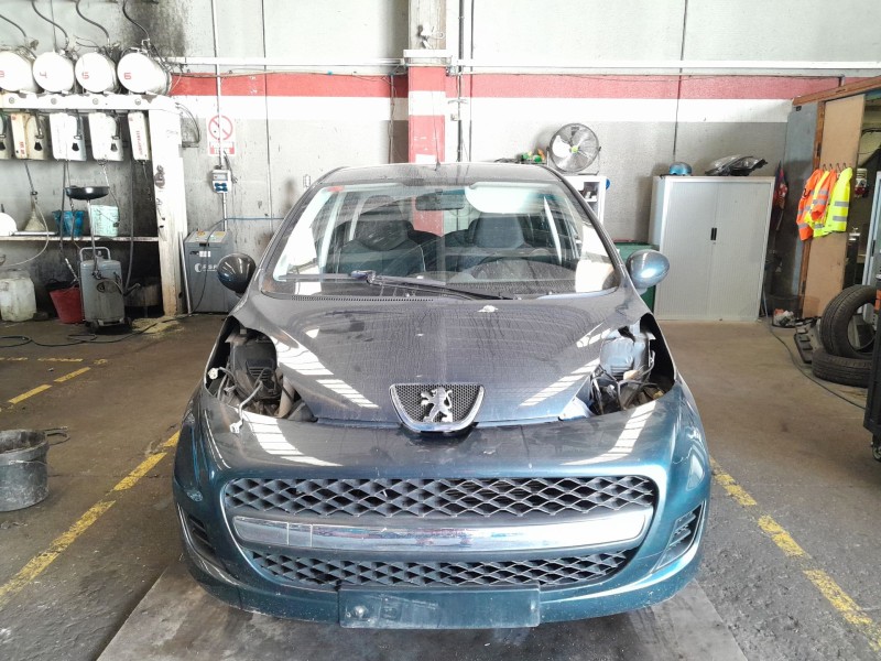 peugeot 107 del año 2009