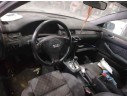 AUDI A6 AVANT (4B5)