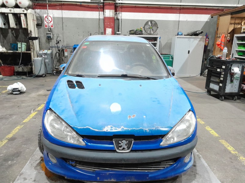 peugeot 206 berlina del año 2003