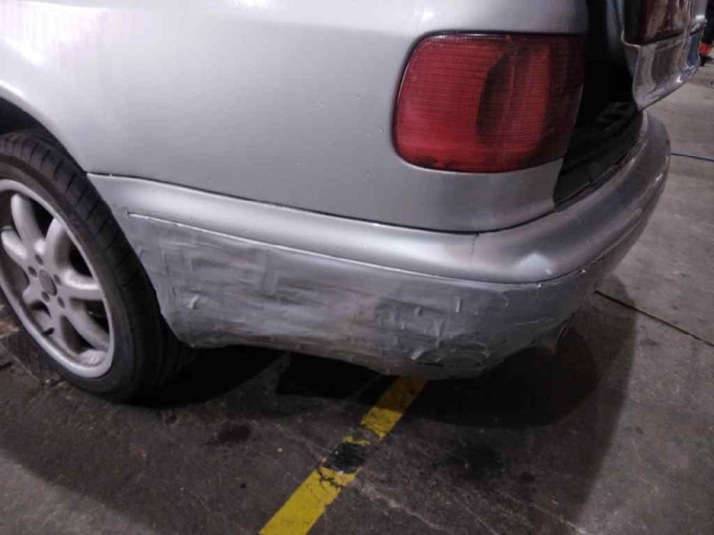 audi a8 (d2) del año 1996