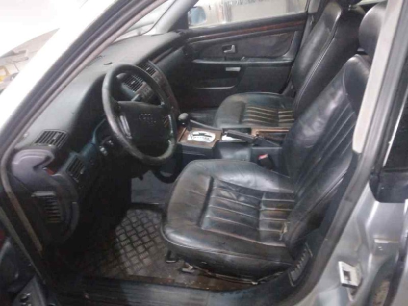 audi a8 (d2) del año 1996