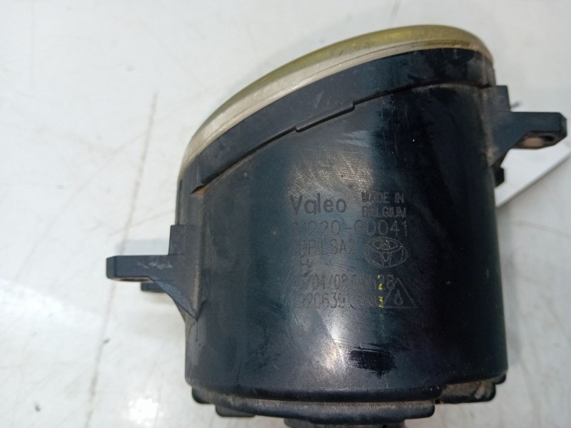 Recambio de faro antiniebla derecho para toyota auris (_e15_) 2.0 d-4d (ade150_) referencia OEM IAM 812200D041  