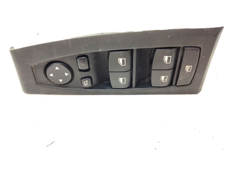 Recambio de mando elevalunas delantero izquierdo para bmw serie 2 gran tourer (f46) referencia OEM IAM 936211601  
