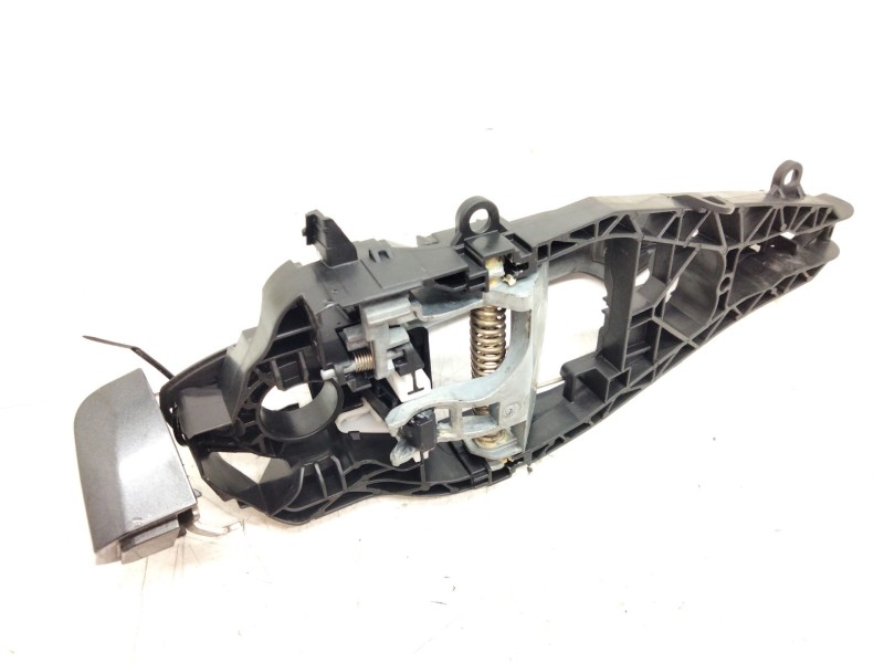 Recambio de maneta exterior delantera derecha para bmw serie 2 gran tourer (f46) referencia OEM IAM   
