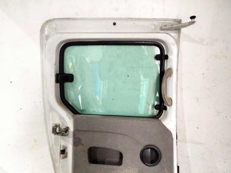 Recambio de puerta lateral corredera izquierda para renault kangoo 1.5 dci diesel cat referencia OEM IAM   