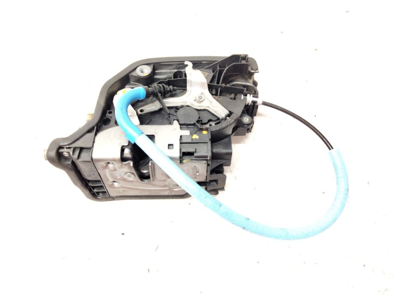 Recambio de cerradura puerta delantera izquierda para bmw serie 2 gran tourer (f46) referencia OEM IAM 18283810  