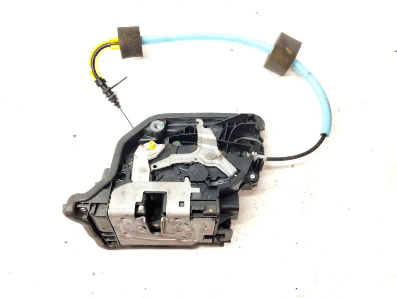 Recambio de cerradura puerta trasera izquierda para bmw serie 2 gran tourer (f46) referencia OEM IAM 728193910  