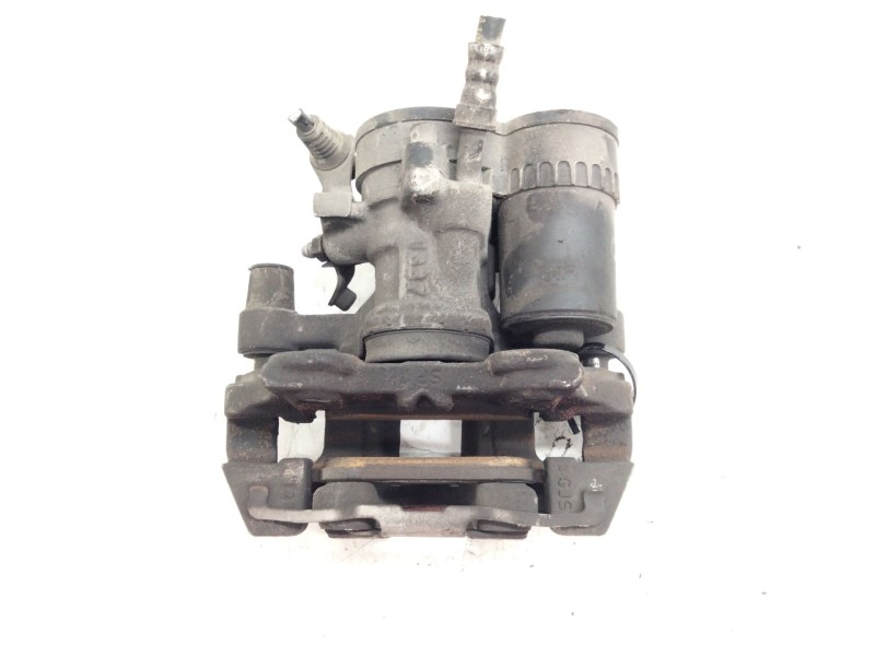 Recambio de pinza freno trasera derecha para bmw serie 2 gran tourer (f46) referencia OEM IAM 679895807  