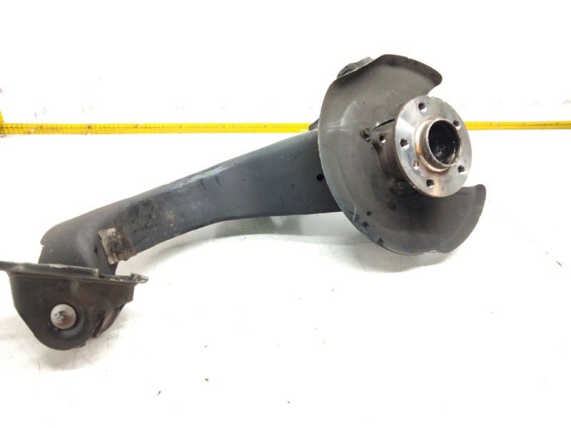 Recambio de mangueta trasera derecha para bmw serie 2 gran tourer (f46) referencia OEM IAM   