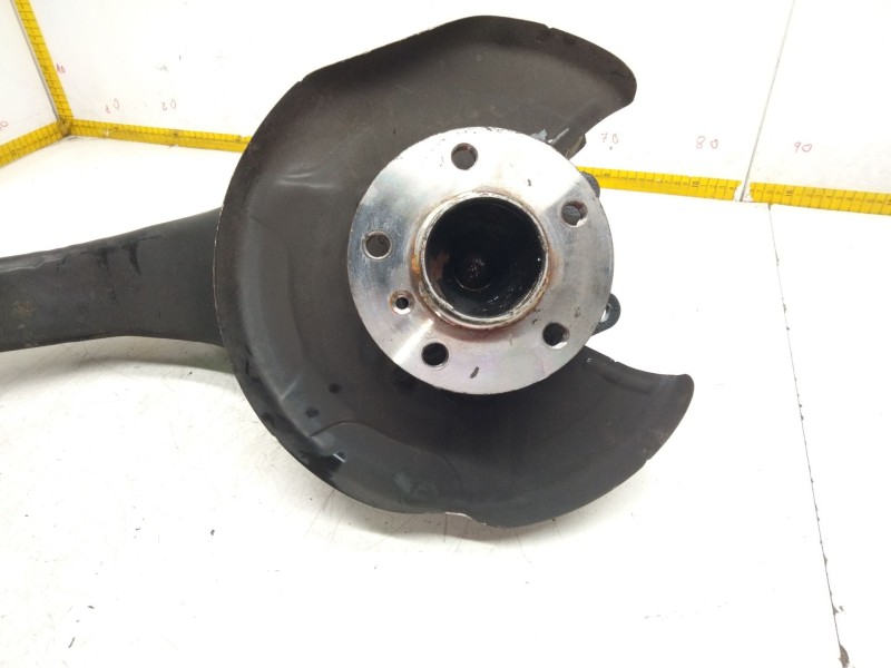 Recambio de mangueta trasera derecha para bmw serie 2 gran tourer (f46) referencia OEM IAM   