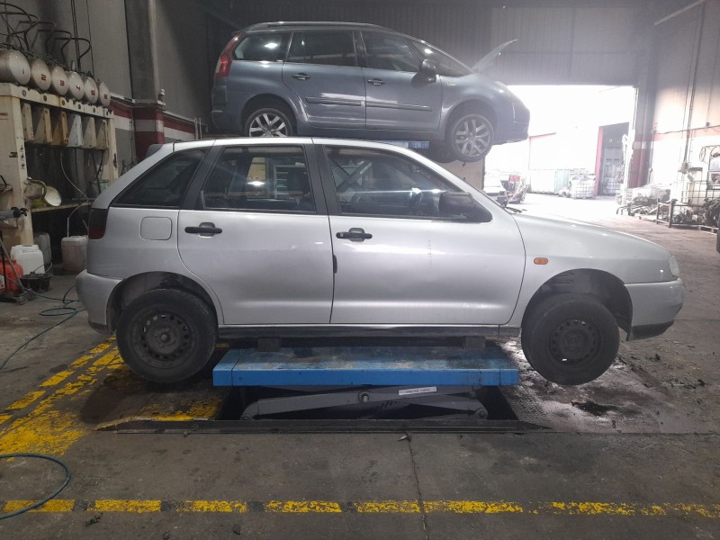 seat ibiza ii (6k1) del año 1998