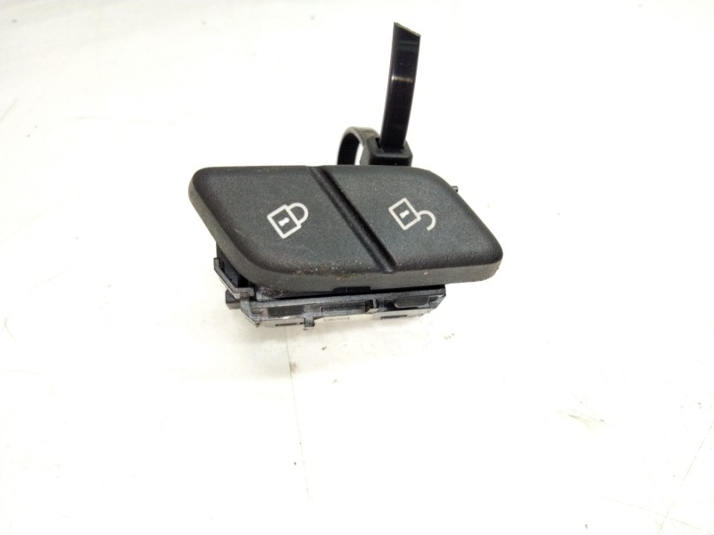 Recambio de mando bloqueo de puerta para bmw serie 2 gran tourer (f46) referencia OEM IAM 6801349  
