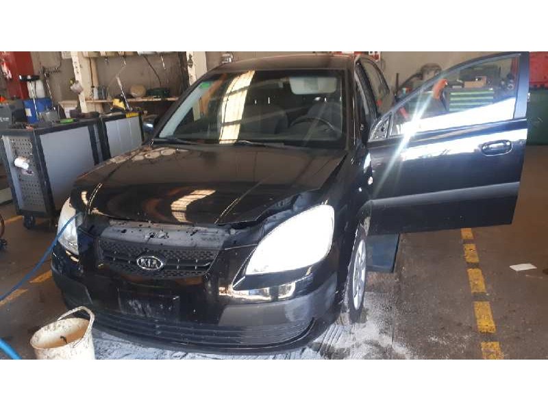 kia rio del año 2006