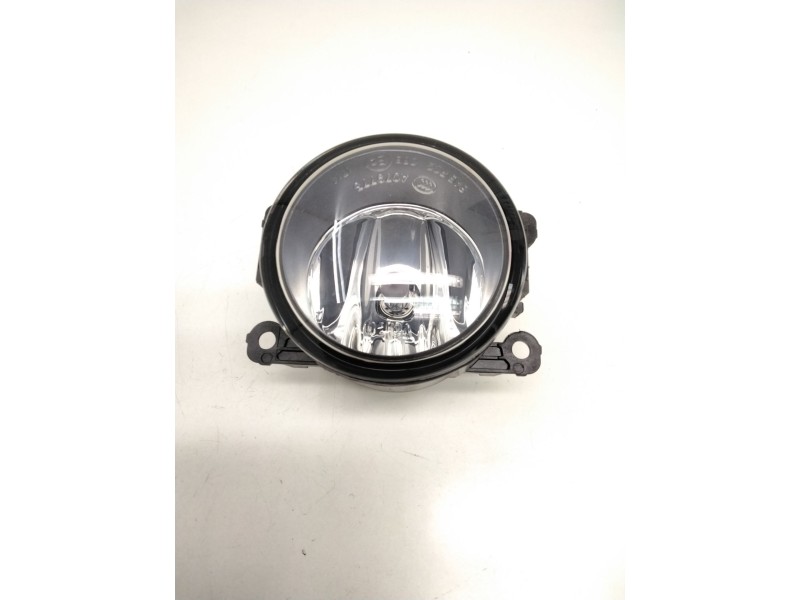 Recambio de faro antiniebla derecho para ford focus lim. (cb8) 1.6 16v ti-vct cat referencia OEM IAM 2N1115201AB VALEO 89204894