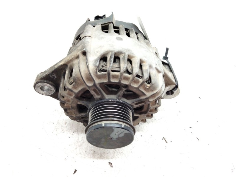 Recambio de alternador para opel insignia a (g09) 2.0 cdti (68) referencia OEM IAM 13502582  