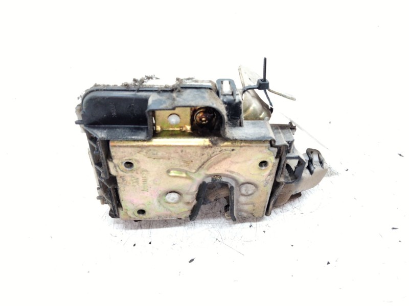 Recambio de cerradura puerta trasera izquierda para seat ibiza ii (6k1) 1.4 i referencia OEM IAM 6K4839015E  