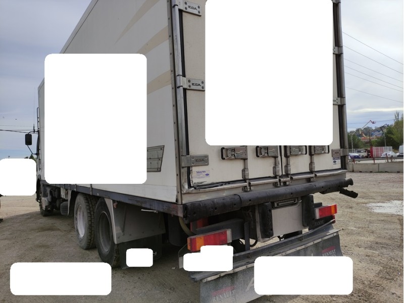 renault premium del año 2023