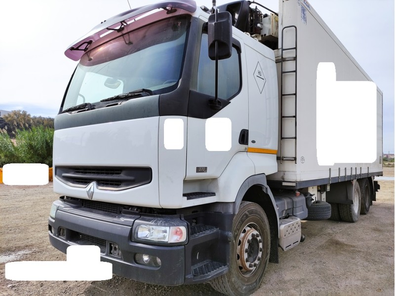 renault premium del año 2023