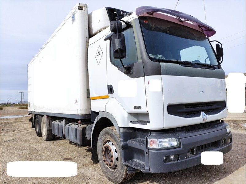 renault premium del año 2023