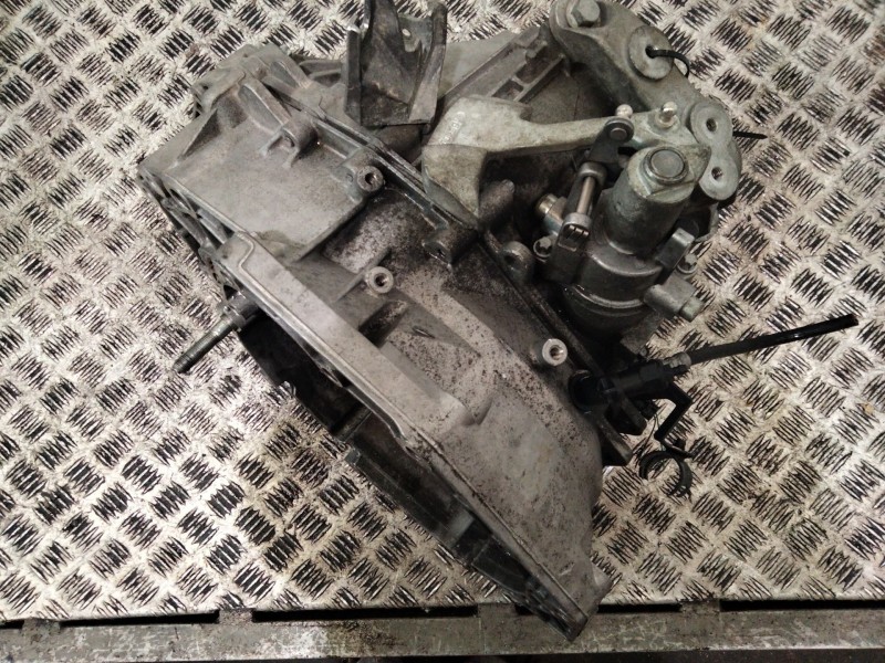 Recambio de caja cambios para opel insignia a (g09) 2.0 cdti (68) referencia OEM IAM 6Y02BW  