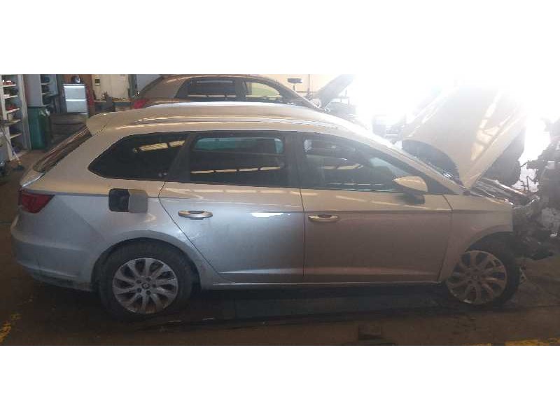 seat leon st (5f8) del año 2014