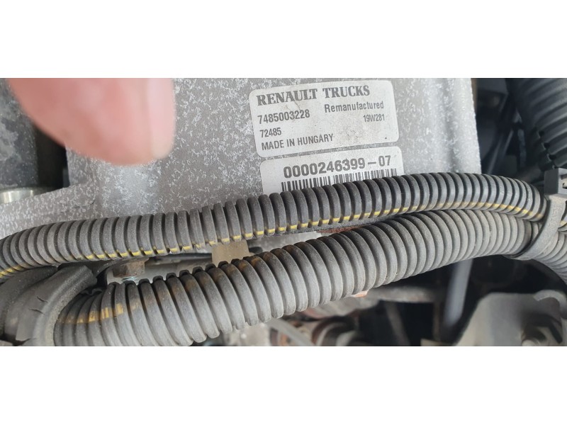 Recambio de alternador para renault premium 370 referencia OEM IAM   