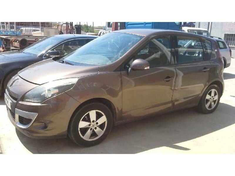renault scenic iii del año 2009