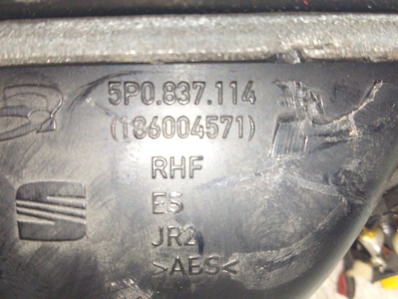Recambio de maneta interior delantera derecha para seat leon (1p1) 2.0 tdi referencia OEM IAM 5P083714  