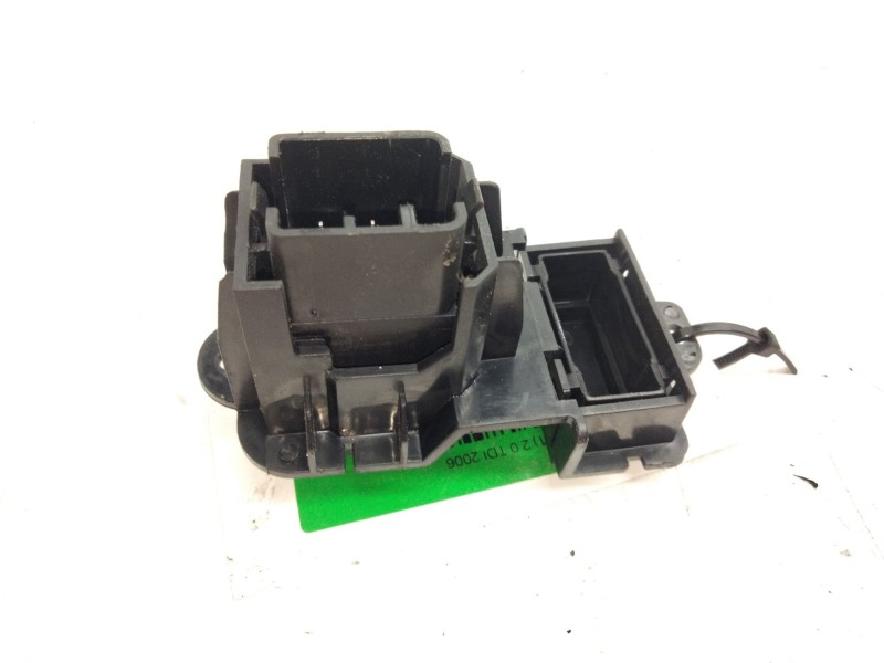 Recambio de warning para seat leon (1p1) 2.0 tdi referencia OEM IAM   