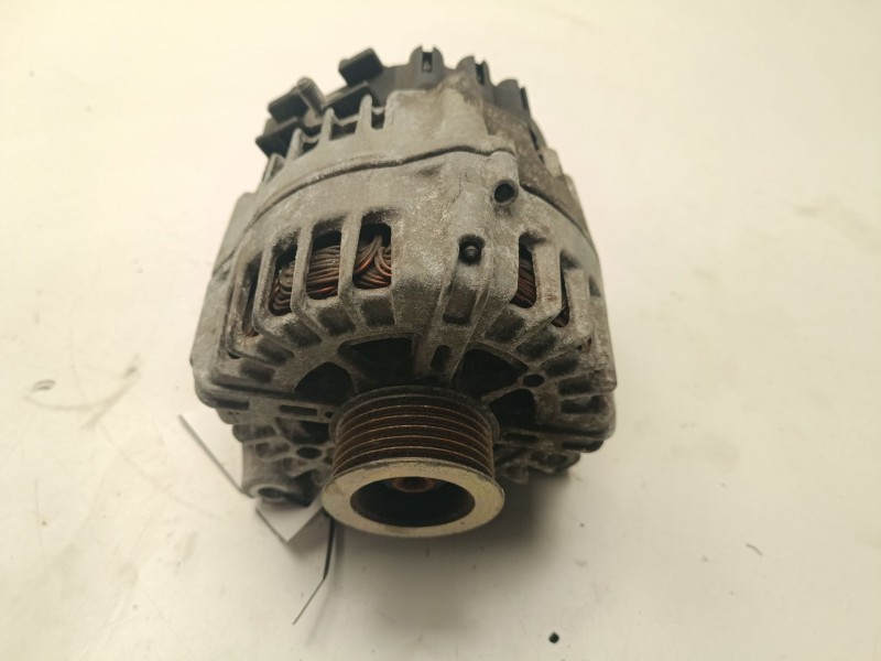 Recambio de alternador para bmw serie 1 coupe (e82) referencia OEM IAM 7802261  