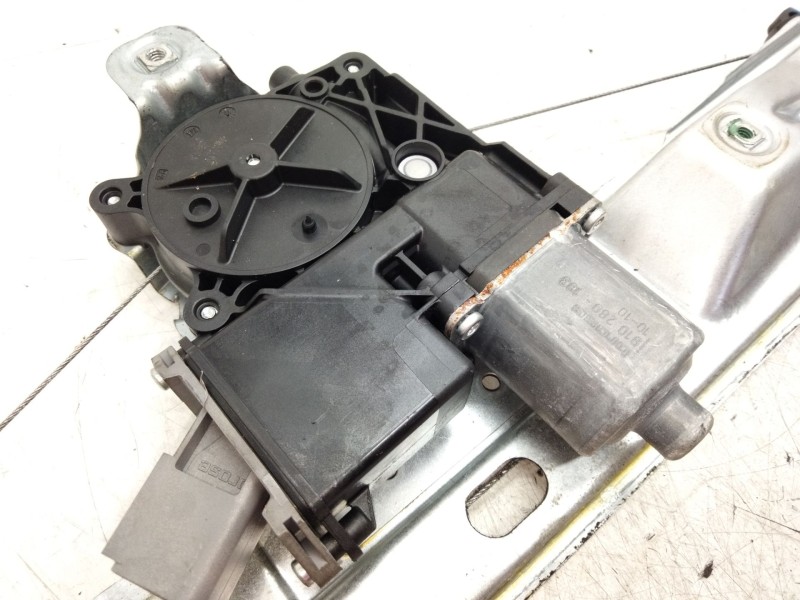 Recambio de elevalunas trasero derecho para opel insignia sports tourer cosmo referencia OEM IAM 20952451  