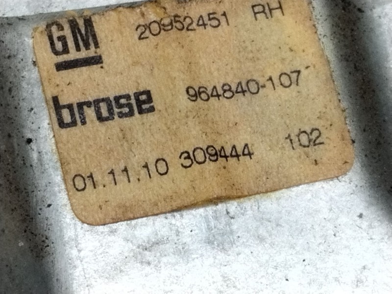 Recambio de elevalunas trasero derecho para opel insignia sports tourer cosmo referencia OEM IAM 20952451  