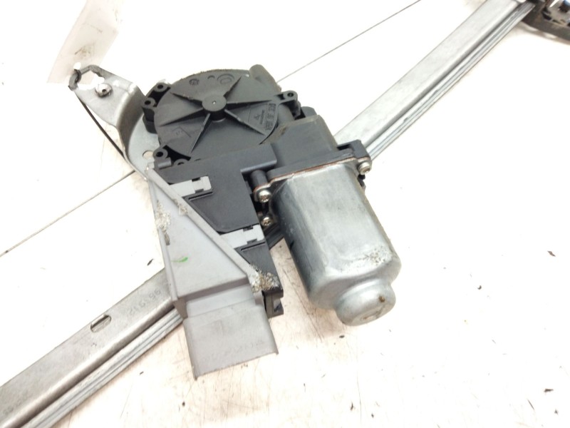 Recambio de elevalunas delantero derecho para citroën c3 1.4 hdi referencia OEM IAM   