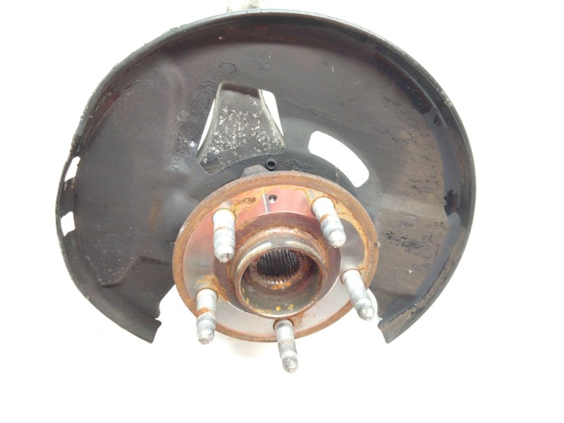 Recambio de mangueta delantera derecha para opel insignia sports tourer cosmo referencia OEM IAM   