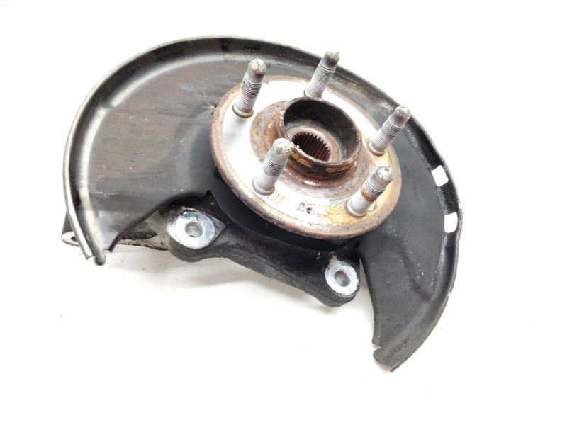 Recambio de mangueta delantera izquierda para opel insignia sports tourer cosmo referencia OEM IAM   