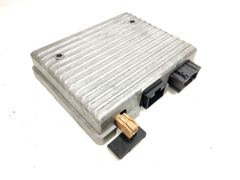 Recambio de modulo bluetoofh para opel insignia sports tourer cosmo referencia OEM IAM 1335284  