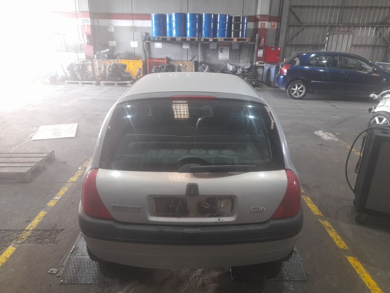 renault clio ii (bb_, cb_) del año 2001