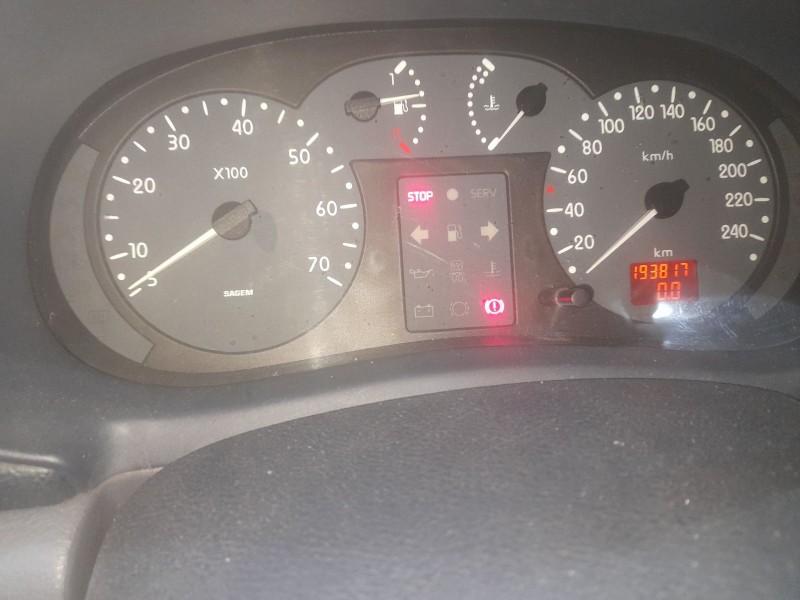 renault clio ii (bb_, cb_) del año 2001
