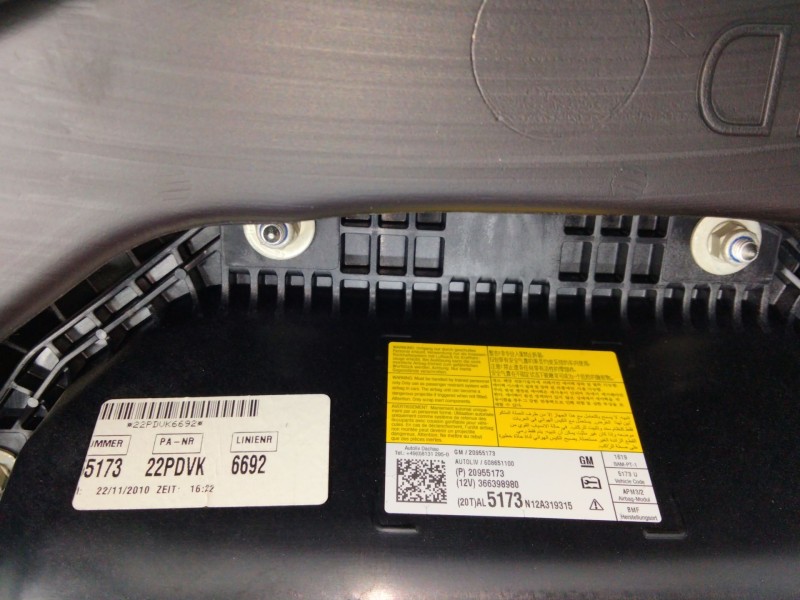 Recambio de salpicadero para opel insignia sports tourer cosmo referencia OEM IAM 13275639  