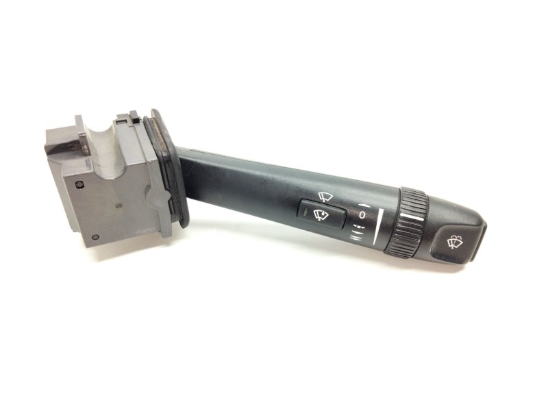 Recambio de mando limpia para volvo s60 berlina 2.4 diesel cat referencia OEM IAM 3096740  