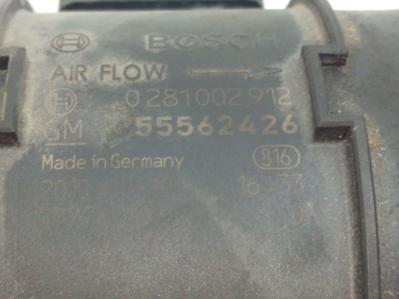 Recambio de caudalimetro para opel insignia sports tourer cosmo referencia OEM IAM 55562426  