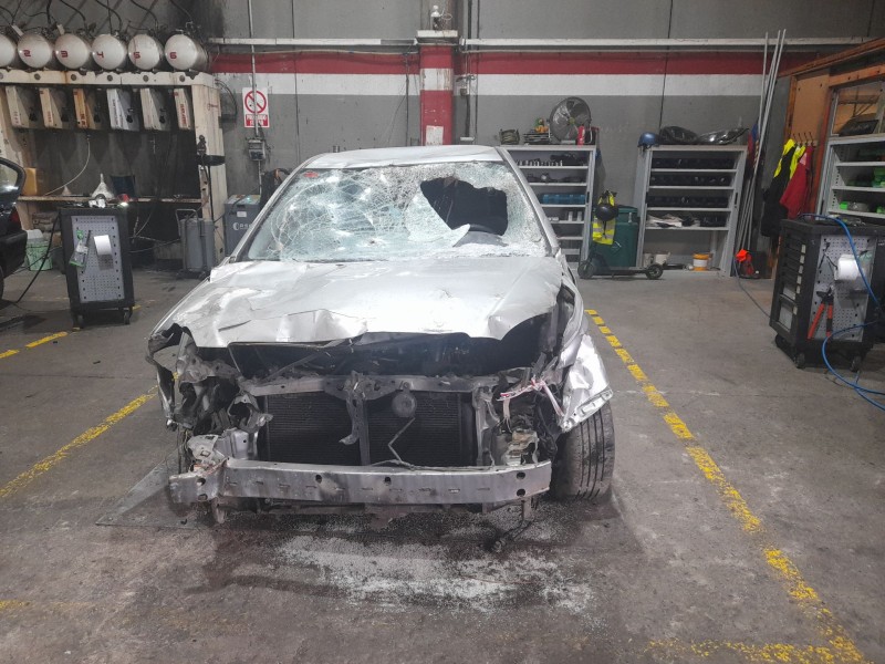 toyota corolla (_e12_) del año 2004