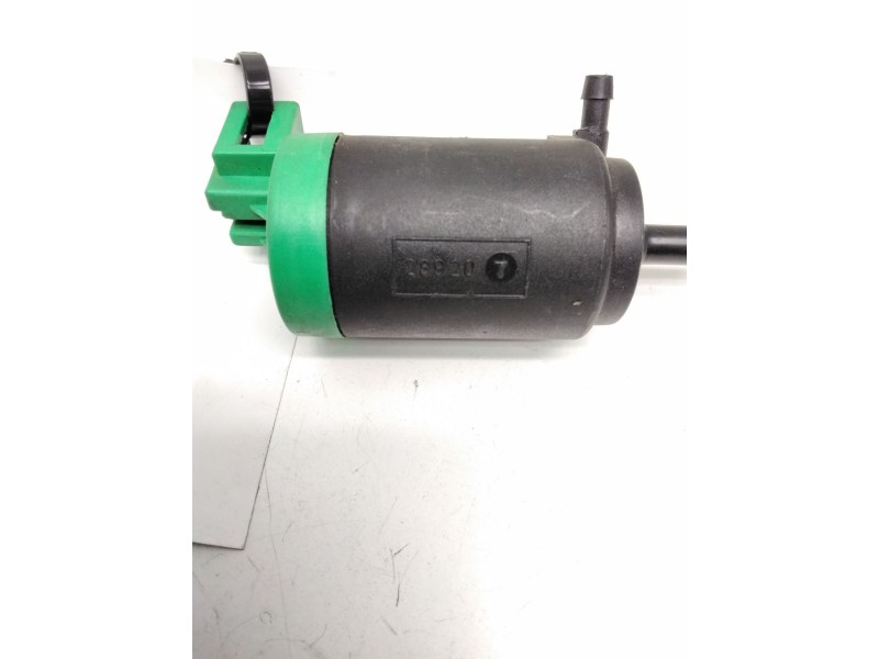 Recambio de bomba de limpiaparabrisas para nissan x-trail ii (t31) 2.0 fwd referencia OEM IAM 28920T NISSAN 