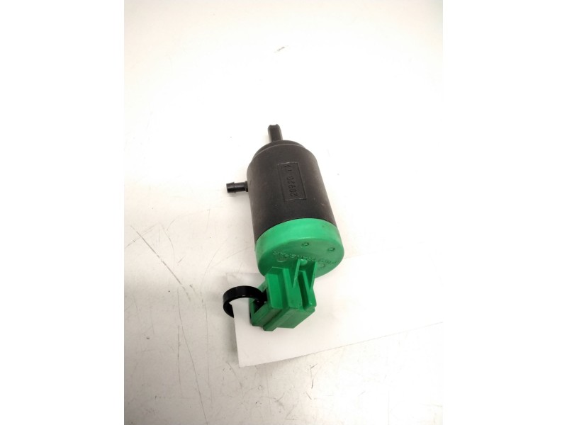Recambio de bomba de limpiaparabrisas para nissan x-trail ii (t31) 2.0 dci 4x4 referencia OEM IAM 28920T NISSAN 