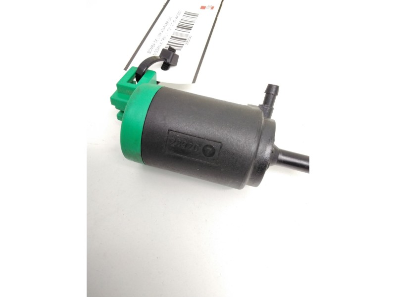 Recambio de bomba de limpiaparabrisas para nissan x-trail ii (t31) 2.0 dci 4x4 referencia OEM IAM 28920T NISSAN 