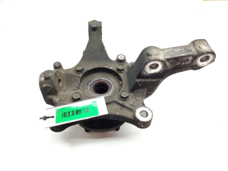 Recambio de mangueta delantera izquierda para renault koleos 2.0 dci diesel fap referencia OEM IAM 04694949AA  