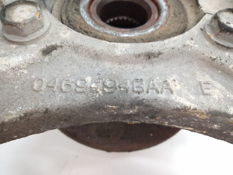 Recambio de mangueta delantera izquierda para renault koleos 2.0 dci diesel fap referencia OEM IAM 04694946AA  